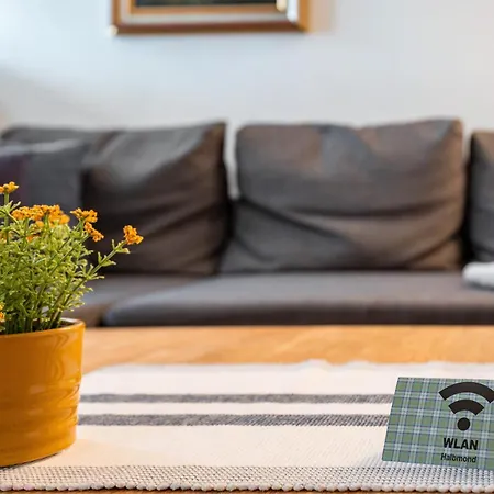 Апартаменты Am Halbmond 1 *